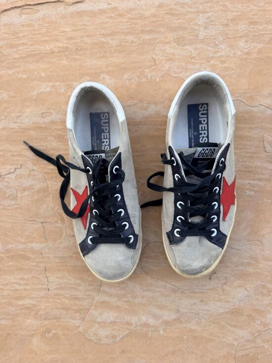 Golden Goose Shoes - Size 39 Golden Goose Superstar Low Top Grey Red Star RG